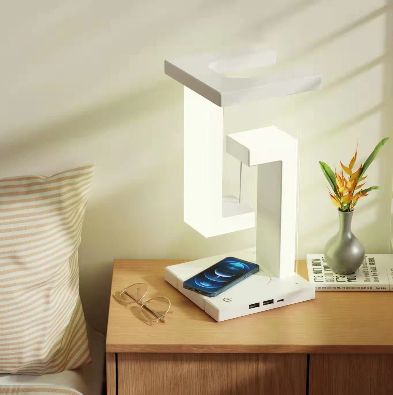 Creative Smartphone Wireless Charging Suspension Table Lamp Balance Lamp Floating For Home Bedroom - drollido