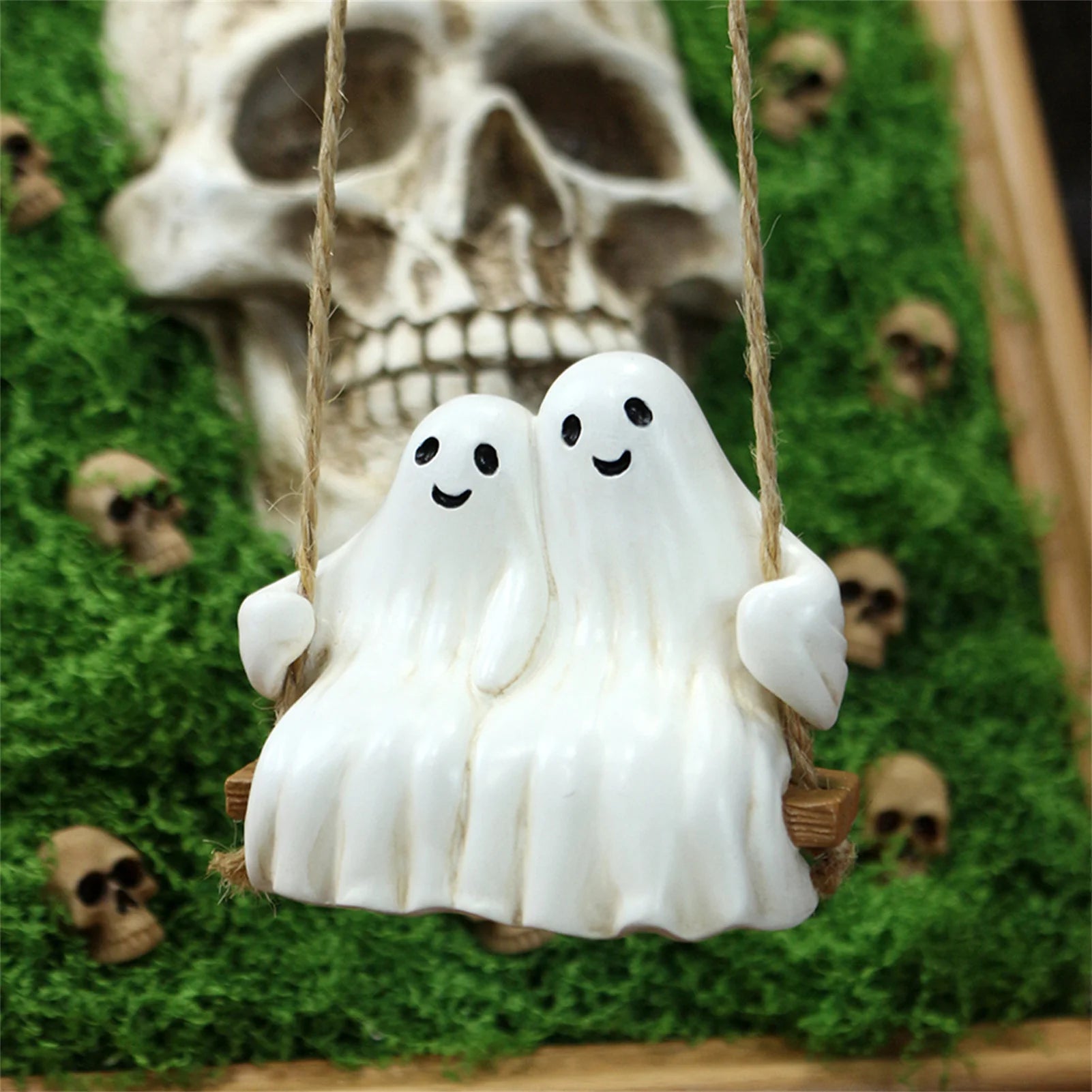 Halloween Swing Ornament Resin Ghost - drollido